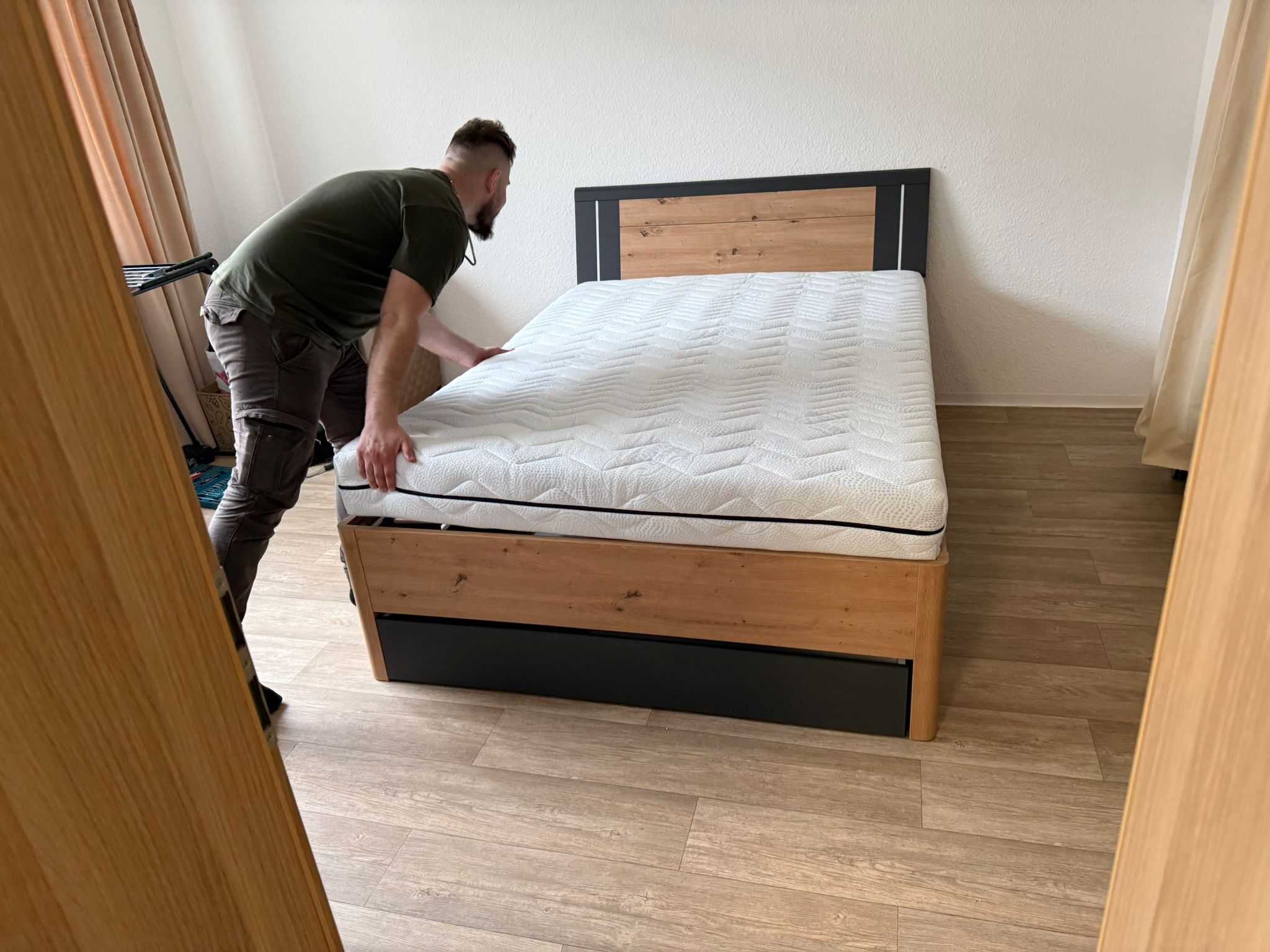 Odvoz a montáž nábytku